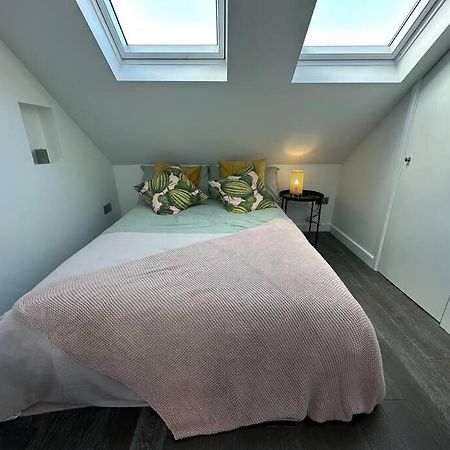 Lovely New Decor Studio - 4 The Southwell London Exterior foto
